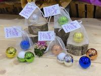 Lote de 10 Bálsamo de labios con aroma vainilla en bolsa de regalo tarjeta con mensaje de agradecimiento - regalos para invitados de boda comunion bautizo cumpleaños aniversarios regalos para mujer ideal como regalo de empresa negocio comercio celebración - details 2