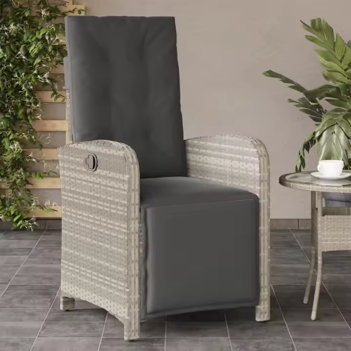 vidaXL Sillón reclinable de jardín con reposapiés ratán PE gris claro - 1