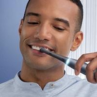 Cepillo de Dientes Eléctrico Oral-B IO 7n, Mango Recargable,Tecnología Magnética iO, 2 Cabezales Recambio, Pantalla Interactiva, Cargador y Funda de Viaje - details 5