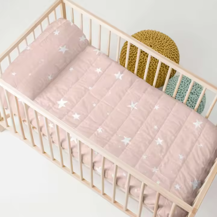 Happyfriday- Little star pink Colcha Cuna (100x130 cm), Colchas infantiles 100% Algodón (exterior) 100% Poliéster (relleno), calidad de 150 TC, Fabricado en España - 1