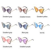 Gafas De Sol Vintage Para Mujer Con Diamantes Y Mariposa Lentes Plateados Gafas De Moda Bling Oversize Unisex - details 2