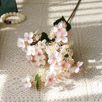 Flores artificiales grandes de hortensia, ramas de hortensias de seda hechas a mano de plástico, flores falsas realistas coloridas, decoración de boda - details 3