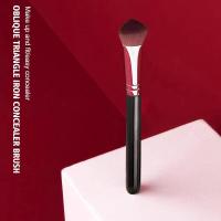 Brocha Resaladora de Alta Iluminación Figura de Triángulo Cepillos Sintéticos para Base-Contorno-Corrector-Iluminador Aromaterapia y Fragancia para el Hogar - details 7