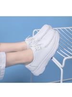 Zapatos de enfermera primavera y otoño 2025 nuevos zapatos de mujer zapatos de plataforma zapatos deportivos blancos de boca baja zapatos individuales - details 3