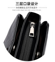 Bolso pequeño de moda tipo cubo, de cuero suave, nueva versión coreana, estilo simple, bolso bandolera de hombro, bolso informal. - details 5
