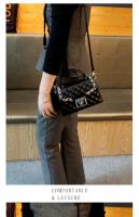 Bolso pequeño de diamante con personalidad de marca Hong Kong2025Nueva bolsa de hombro portátil de alto grado de este año - details 6