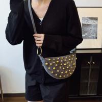 Bolso cruzado con remaches de Metal a la moda, bolso de hombro Y2k de estilo Punk hueco, bolso para axila para chica picante y dulce, diario - details 10