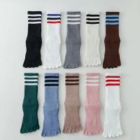 Calcetines de Yoga con cinco dedos divididos para mujer, medias profesionales de Pilates, de algodón, antideslizantes, de tubo medio, para interiores, baile, Fitness y deportes - details 2