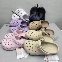Zuecos clásicos para hombres y mujeres, ropa de verano al aire libre, EVA ligero, antideslizante, resistente a los olores, suela suave, puntera cerrada para playa - details 2