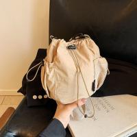 Bolso tipo cubo con cordón de estilo coreano, bandolera de nailon de gran capacidad de Color sólido, bolso de hombro de malla con correa ajustable - details 13