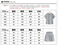 Traje casual de dos piezas con pantalones cortos y top de manga corta de talla grande de verano - details 0