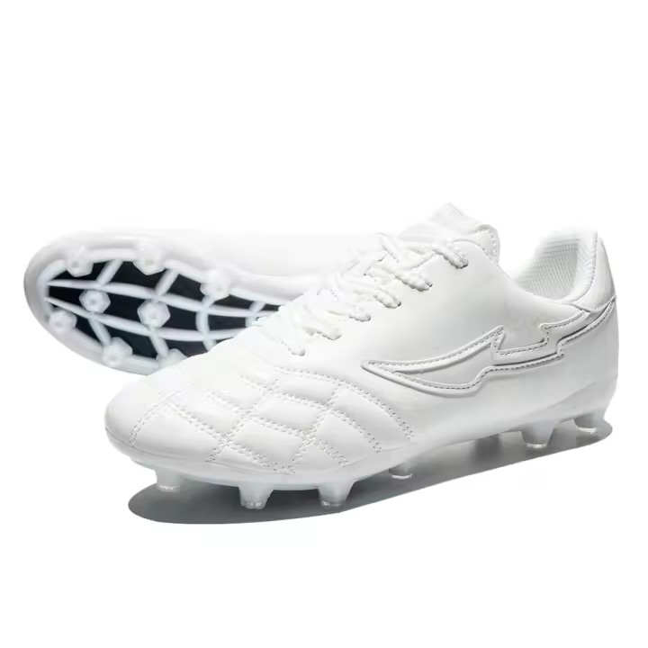 Nuevos zapatos de fútbol luminosos a escala de dragón, zapatillas deportivas de gran tamaño con uñas rotas. - 1
