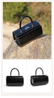 Bandolera de cuero de vaca portátil pequeña bolsa cuadrada para mujer - details 23