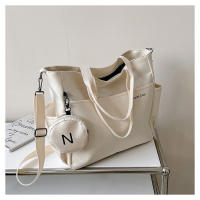 Bolso bandolera de mujer en lona estilo fashion con cierre crema - details 17