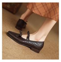 Nueva piel de oveja cabeza cuadrada estilo retro pequeños zapatos de cuero arco pedal boca poco profunda Mary Jane zapatos individuales - details 1