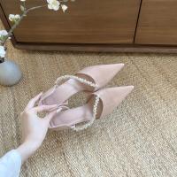 Tacones altos nuevo diseño de nicho temperamento pies no cansados ​​diamantes de imitación blanco stiletto zapatos de boda hueco sandalias - details 43