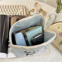 Bolsa de cosméticos con bordado de dibujos animados, bolsa de maquillaje de nailon con animales de tela, bolsa de almacenamiento portátil ligera para el cuidado de la piel, almacenamiento de lápiz labial - details 4