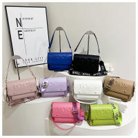 Bolso sencillo con estilo de oso español para mujer, bolso de hombro tipo bandolera versátil a la moda de seda color melocotón - details 0
