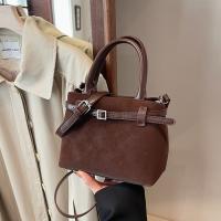 Bolso de hombro clásico retro para mujer - Bolso texturizado marrón café con correa ajustable y cierre magnético, bolso de trabajo versátil para oficina, compras, uso diario, accesorio de oficina |   Estilo Sofisticado |   Herrajes dorados, bolso cruzado - details 4
