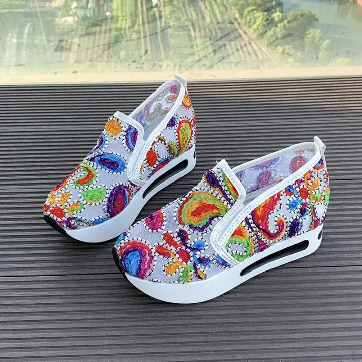 Zapatos de Media Pantorrilla para Mujer Zapatillas de Plataforma de Malla Bordada con Patrón Floral y Punta Redonda a la Moda para Primavera y Otoño Zapatos de Altura Aumentada - 1