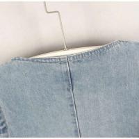 Top sin mangas rasgado azul claro para mujer usado en verano, chaleco vaquero, tendencia 2025 - details 8