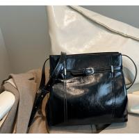 Nuevo Bolso tipo cubo Textura De Alta Gama Bolsa De Hombro Crossbody Textura Bolsa De Hombro Moda Bolsa De Mujer Portátil - details 6