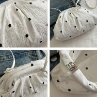 Bolso de hombro de poliéster dulce, bolsa de maquillaje de flores con cordón, bolsa de almacenamiento para cuidado de la piel de estilo coreano, bolso cruzado para chica - details 4