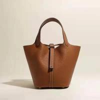 Bolso de mano a la moda para mujer, bolso Togo de gran capacidad, capa de cabeza de cuero de vaca, forma de cubo de agua, mochila de lujo de alta gama, novedad de 2024 - details 7