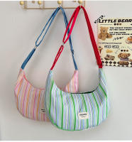 Bolso de mensajero de gran capacidad para estudiantes informales, nuevo bolso de hombro versátil a rayas de color en contraste para mujer, bolso de viaje personalizado tipo dumpling. - details 37