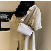 Personalizado nuevo bolso de las mujeres correa de hombro ancha de las mujeres de moda y simple viajero casual hombro bolsa de mensajero pequeña bolsa cuadrada - details 16