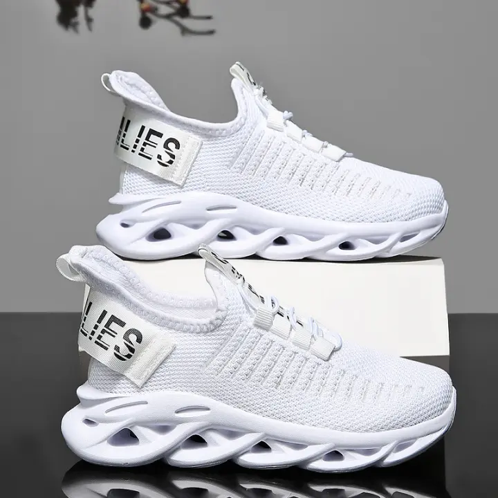 Zapatos de tenis antideslizantes para exteriores, ligeros y transpirables para correr para niños, zapatos deportivos con suela hueca gruesa - 1