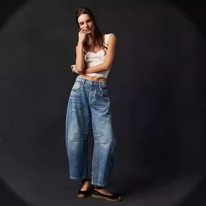 Suministro de pantalones sueltos de pierna ancha, pantalones vaqueros lavados de cintura media-baja para mujer - 1