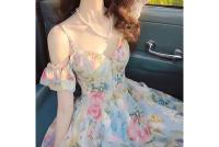 Exquisito vestido con hombros descubiertos estampado de alta gama con un temperamento femenino, cintura ceñida y dulce leche de súper hada - details 4