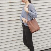 Bolso de hombro Vintage de gran capacidad para mujer, bolso cruzado informal de cuero PU, Color sólido, bolso de compras con asas - details 19