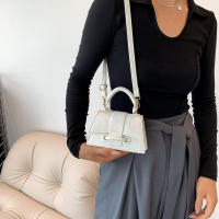 Mini bolso de hombro cruzado de cuero PU vintage para mujer - details 15
