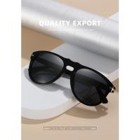Gafas de Sol Polarizadas de Moda para Hombres Gafas para Deportes al Aire Libre - details 0