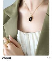 Collar con colgante negro de estilo vintage, cadena de clavícula para mujer, joyería dorada - details 1