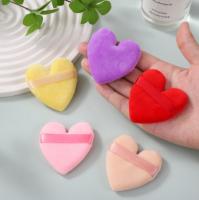 Polvo en forma de corazón pequeño Ultra suave de cristal, polvo seco de pelo corto para la piel, polvo en forma de corazón, esponja para polvo - details 0
