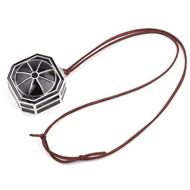Collar de brújula de Piratas del Caribe, joyería de viaje, colgantes de medallón Vintage, collar largo para hombre, disfraz de Cosplay de Jack Sparrow - 1