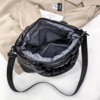 Bolso de mano acolchado para mujer, bolsa de hombro acolchada, de algodón, ligera, para invierno - details 4
