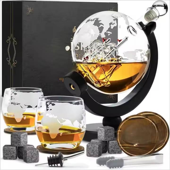 Decantador de Whisky - Jarra de whisky - Decantador 900ml - Set de Regalo de Whisky - Regalos Originales para Hombres - 2 Vasos de Whisky x 285ML, 8 Piedras de Whisky, Accesorios - 1