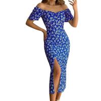 Un escote único festivo, una cintura delgada con un temperamento de apertura y un vestido floral de talla grande para mujer. - details 1