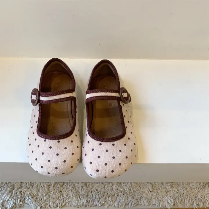 Zapatos de princesa de terciopelo con lunares para compañera de clase, zapatos de bebé de fondo plano y boca baja - 1