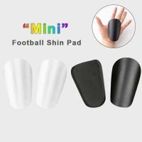 Mini espinillera de entrenamiento de fútbol para niños, Protector de piernas resistente al desgaste de PU, tablero de vástago absorbente de golpes ligero, 1 par - details 1