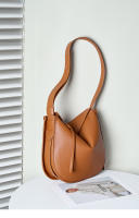 Bolso de mano minimalista cómodo de cuero suave Bandolera de hombro de gran capacidad de cuero de vaca - details 3