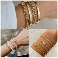 Juego de joyería chapada en oro de 36 piezas con 4 collares, 11 pulseras, 7 pendientes, 14 anillos de nudillos para mujeres y niñas, regalo de amistad, aniversario de San Valentín, cumpleaños - details 2