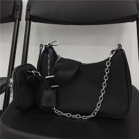 Bolso de diseñador de lujo para mujer, bandolera Vintage de nailon con cadena, a la moda - details 16