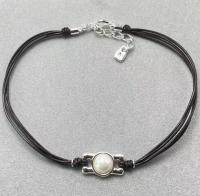 UNO DE Collar de Cuero con Perlas Elegante, Adorno de Lujo para Fiestas de Mujeres, Collar de Regalo de Alta Calidad - details 1