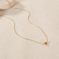 Collar minimalista de corazón de oro para mujer: elegante cadena de clavícula de acero inoxidable, joyería de trabajo diario - details 5