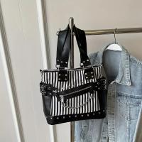 Bolso Cruzado de Hombro para Mujer a la Moda Pequeño, Casual, con Remache - details 3